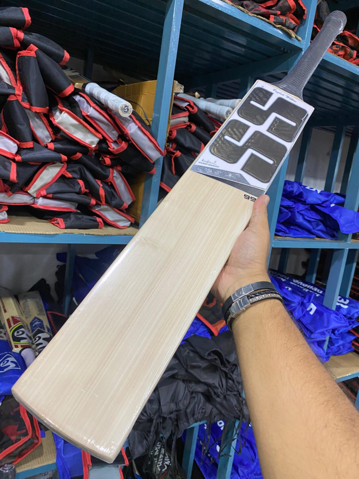 master 99 bat master 99 bat